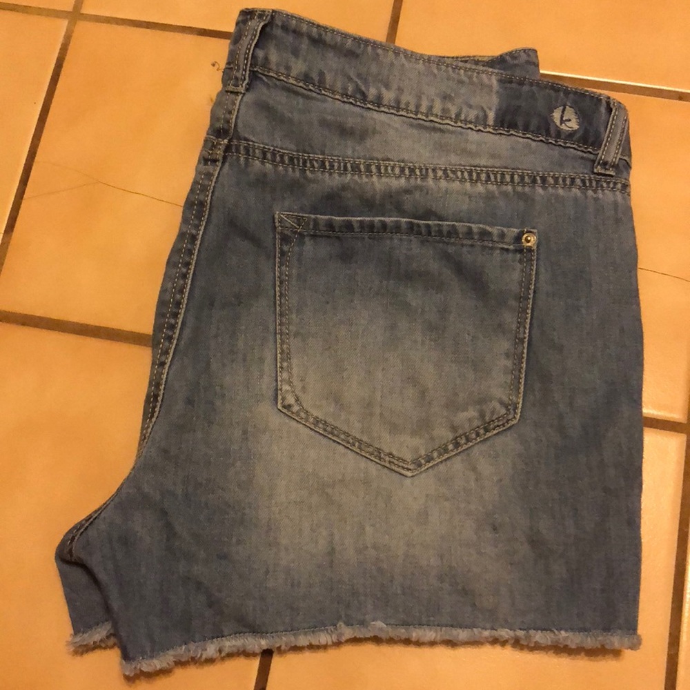 Jean shorts. Great pre-loved condition.